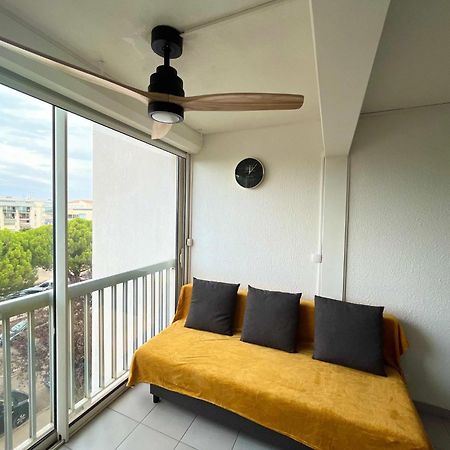 Appartement Devant La Mer + Parking Le Grau-du-Roi Buitenkant foto