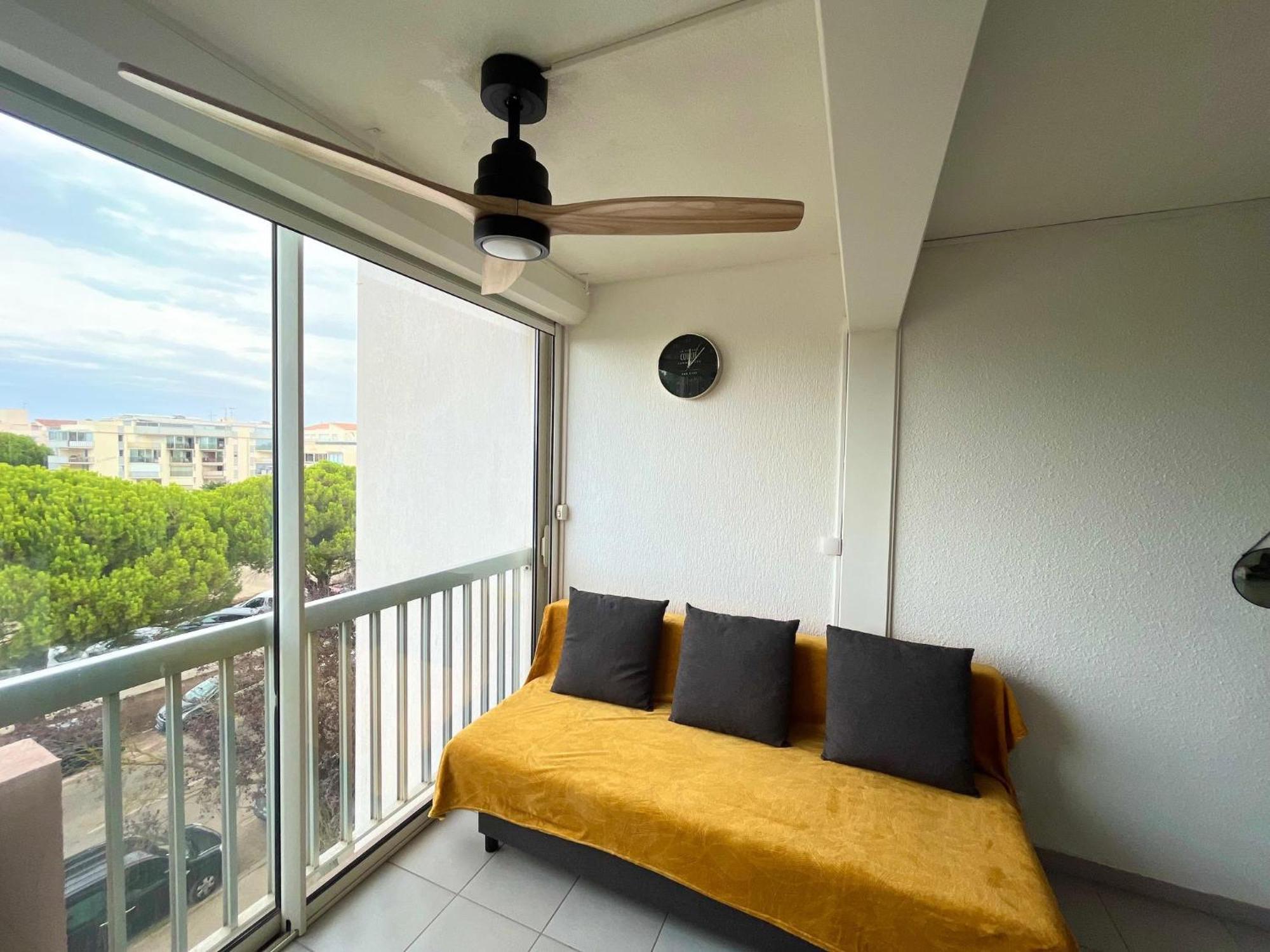 Appartement Devant La Mer + Parking Le Grau-du-Roi Buitenkant foto